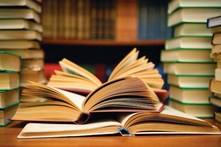 sách luyện thi toeic